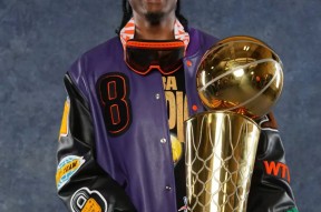 爱游戏官网重磅！转会期迈阿密热火备战NBA季后赛赛前体能课后，集结日俄克拉荷马雷霆调整名单以备法甲的简单介绍