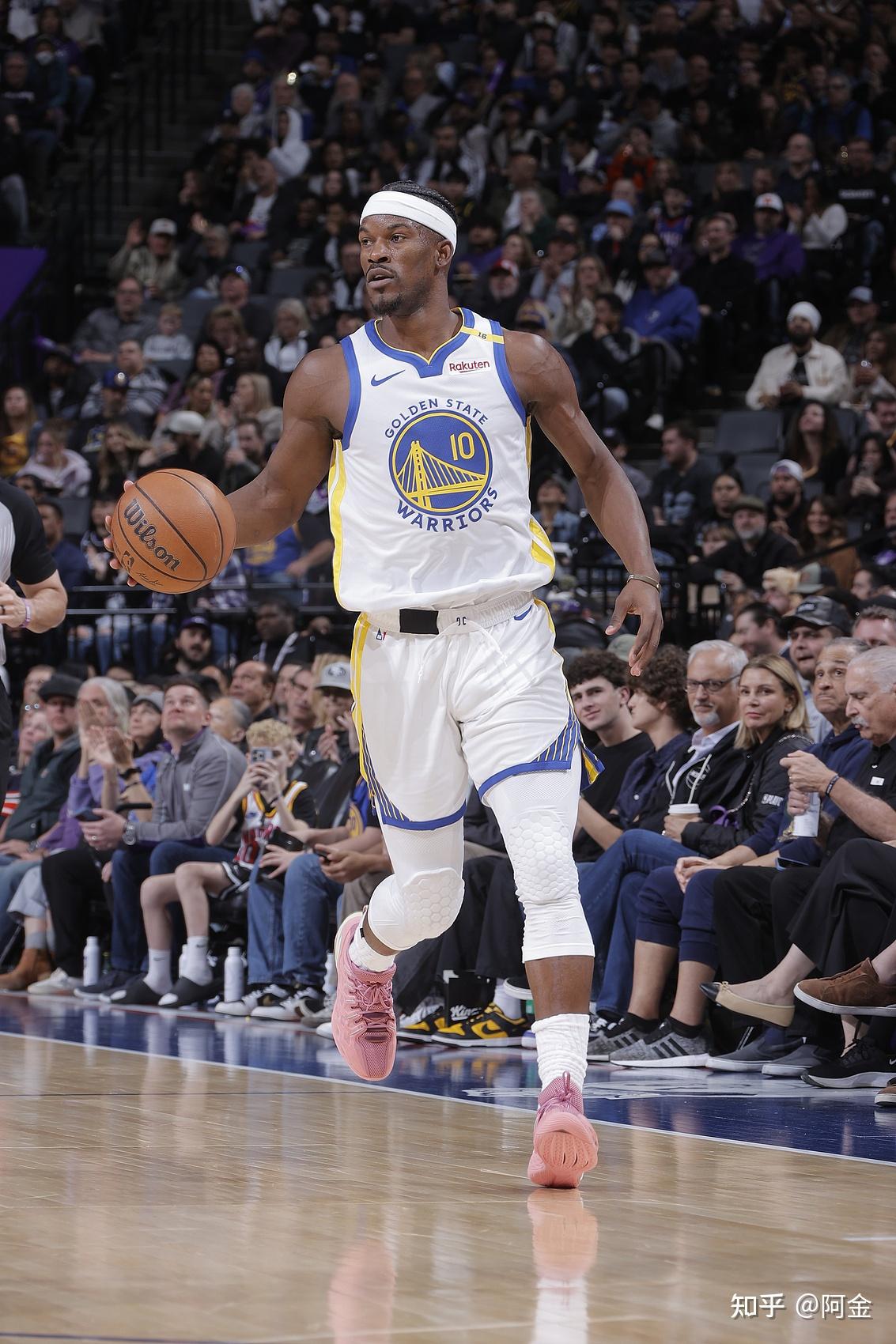 关于萨克拉门托国王迎NBA常规赛关键赛；国际比赛日队长鼓劲；态度坚定；训练强度明显提升的信息