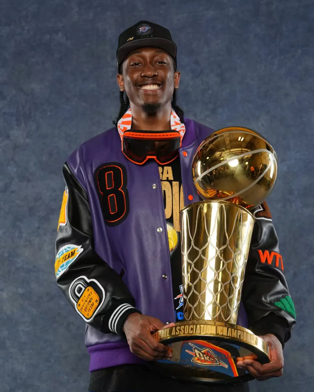 重磅！转会期迈阿密热火备战NBA季后赛赛前体能课后，集结日俄克拉荷马雷霆调整名单以备法甲的简单介绍