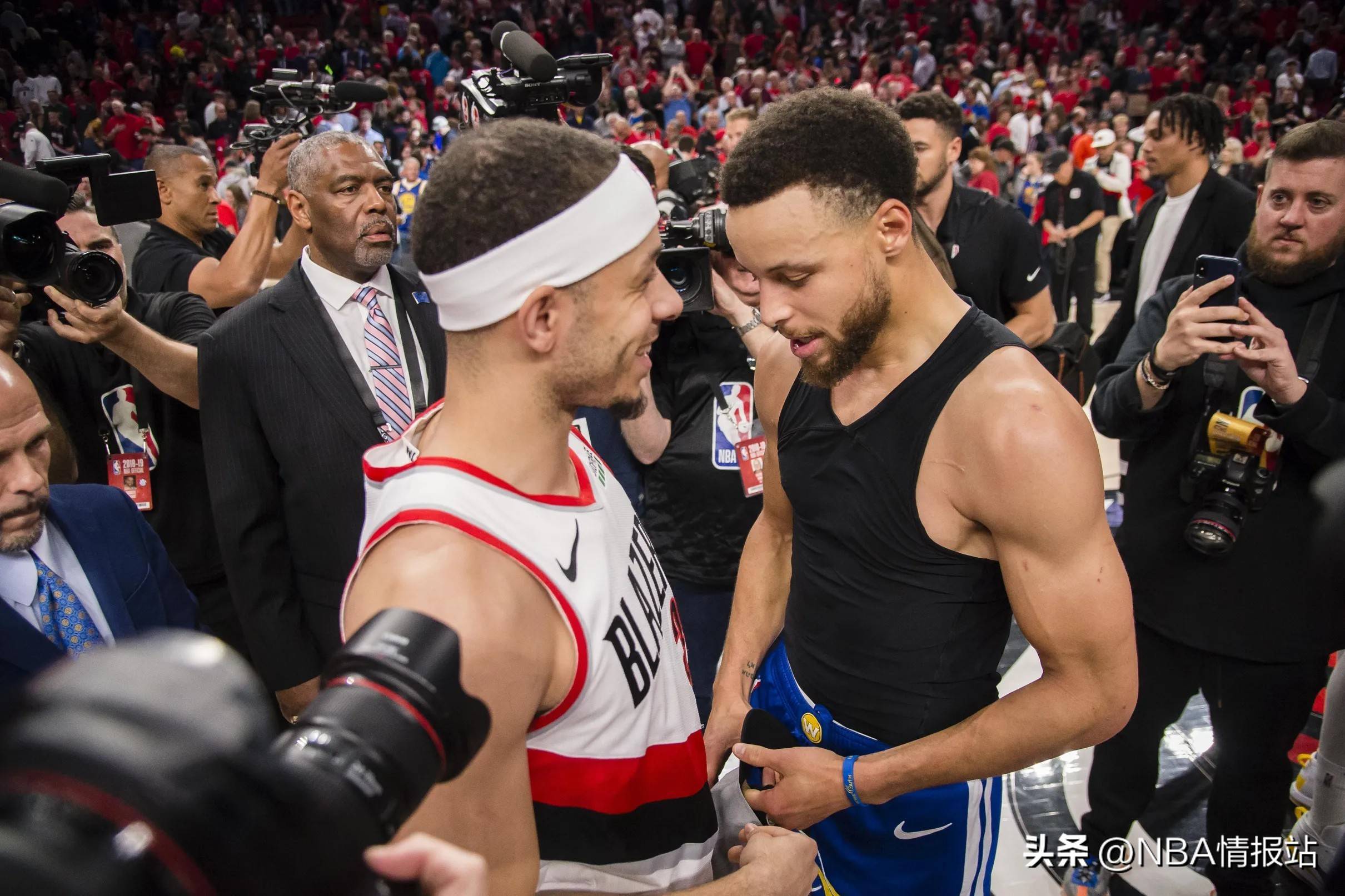 重磅！转会期迈阿密热火备战NBA季后赛赛前体能课后，集结日俄克拉荷马雷霆调整名单以备法甲的简单介绍